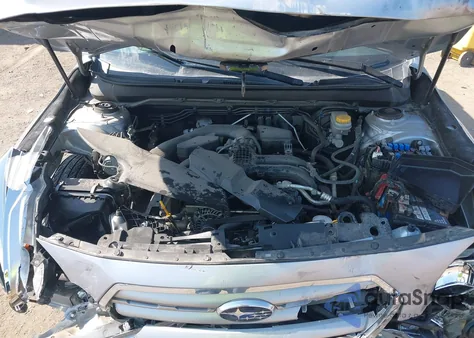 2015 Subaru Outback 2.5I Premium z USA, uszkodzony, nr VIN 4S4BSBDC3F3284536